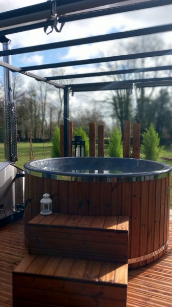 Hébergement AbracadaRoom : La Tiny House & SPA du Lutin Many - Image 9