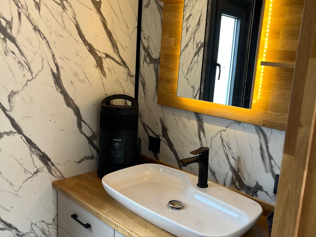 Tiny house Athena & Spa à St Claude (20)