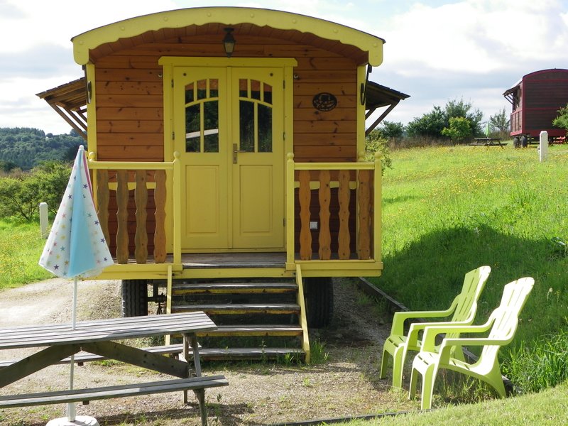 Hébergement AbracadaRoom : Roulotte-Gîte 1 nuit - Image 9