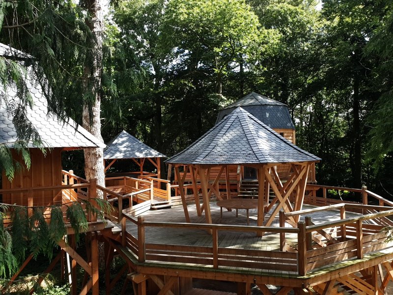 Domaine AbracadaRoom : Les cabanes de Mantallot - Image 2