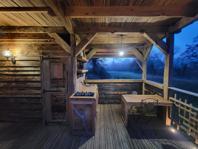 Hébergement AbracadaRoom : Le refuge d'Elrond et son bain nordique - Image 15