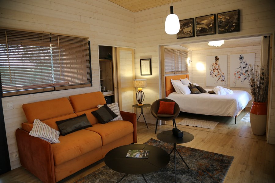 Hébergement AbracadaRoom : Lodge Spa Secret avec Jacuzzi - Image 1