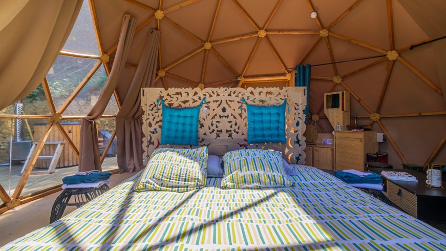 Hébergement AbracadaRoom : Andromède & Spa : Dôme Géodésique pour nuitée à la belle étoile - Image 9