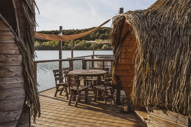 Cabane Spa Caravelle à Chassey-Lès-Montbozon (4)