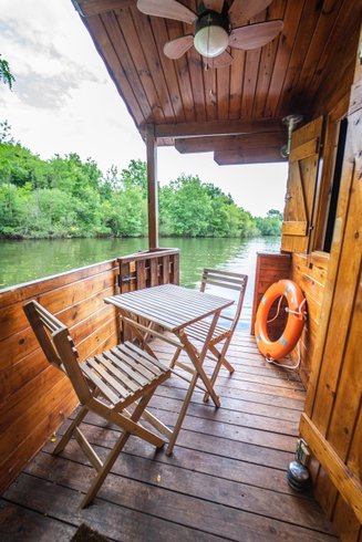 Hébergement AbracadaRoom : Chalet Flottant Boat Couple - Image 3