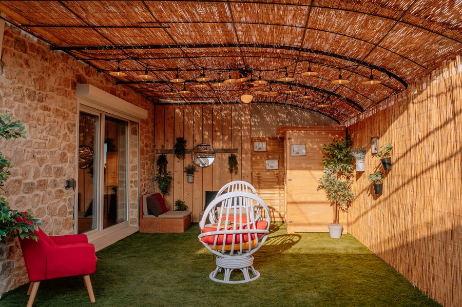 Domaine AbracadaRoom : Le baldaquin,  séjour romantique en Provence - Image 25