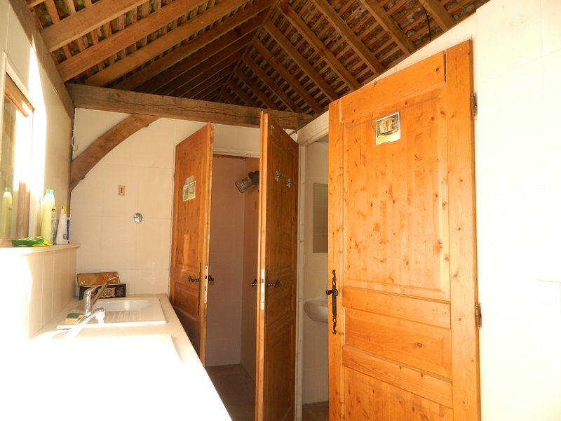 Hébergement AbracadaRoom : Roulotte tzigane - Image 11