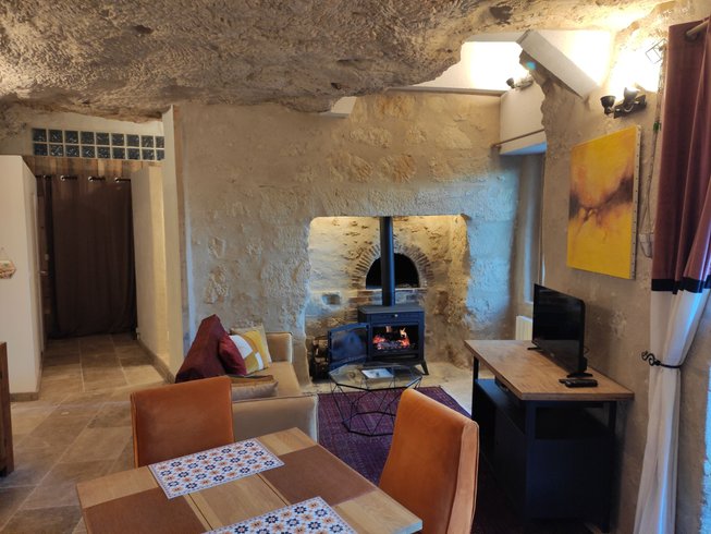 Hébergement AbracadaRoom : Gîte troglodytique "le 161" - Image 6