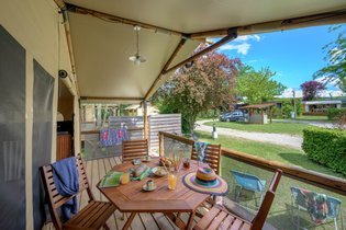 Le Château Hauterives