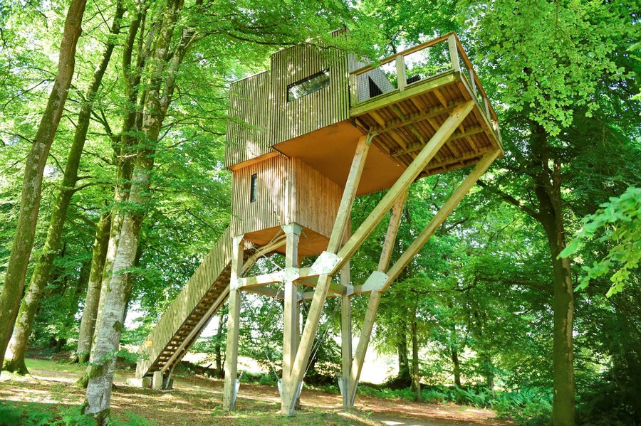 Hébergement AbracadaRoom : Cabane dans les arbres n°2 - Image 1