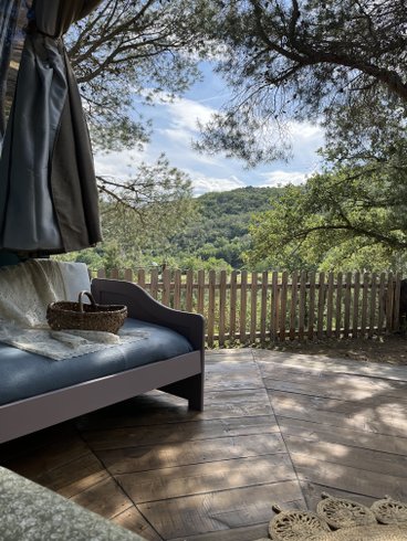 Hébergement AbracadaRoom : La Clochette et sa vue extraordinaire - Image 2