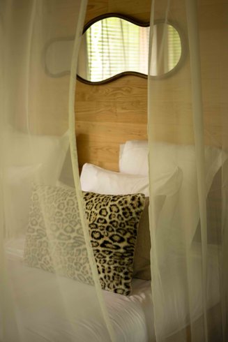 Hébergement AbracadaRoom : Suite «Into the wild» & Spa - Image 2