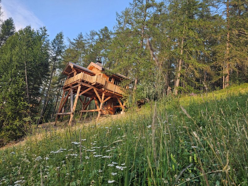 Domaine AbracadaRoom : Les cabanes de Mélèzia - Image 6
