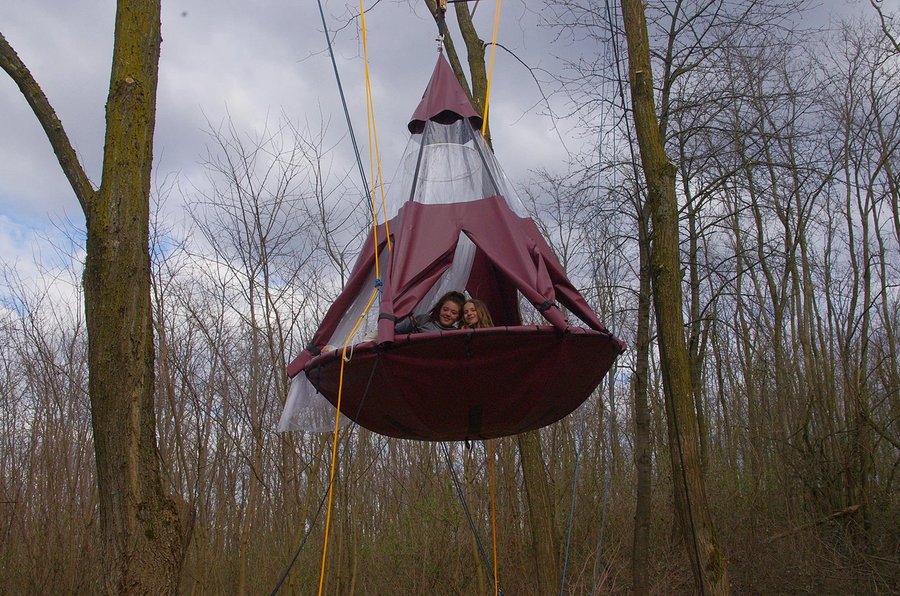 Hébergement AbracadaRoom : Tente suspendue - Image 1