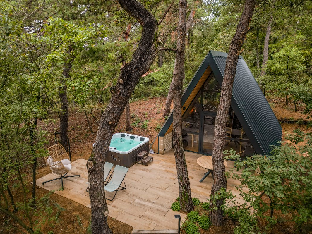 Chalet  CanopéA SPA Privatif, Domaine CollinéA en Drôme Des Collines à Bathernay (1)