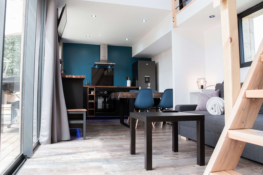 Hébergement AbracadaRoom : Tiny contemporaine & Spa - Image 10