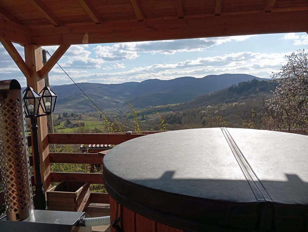 Maison de hobbit à Lantignié (15)