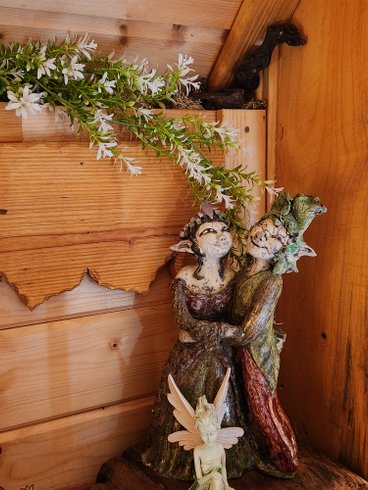 Hébergement AbracadaRoom : La Chaumière magique des Elfes et son escape game - Image 13