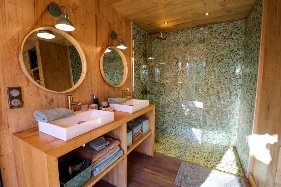 Hébergement AbracadaRoom : Suite « T(h)rees » & Spa - Image 10