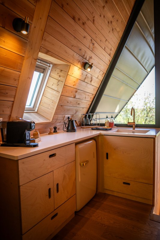 Etno : ecolodge de luxe en pleine nature avec vue et bain nordique à Massingy-Lès-Vitteaux (16)