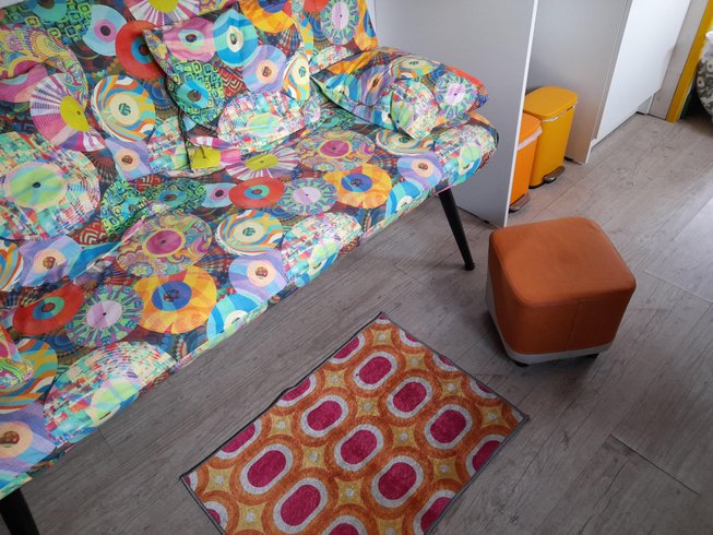 Hébergement AbracadaRoom : La Roulotte Rétro 70/80 - Image 9