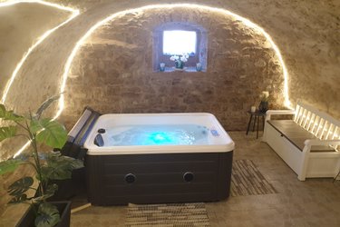 Suite 3 - 3 pers. terrasse avec des chevaux pour voisin de chambre à Fraisnes-En-Saintois (3)