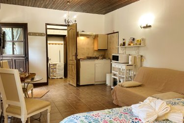 Studio Châtaigne à Gabillou (3)