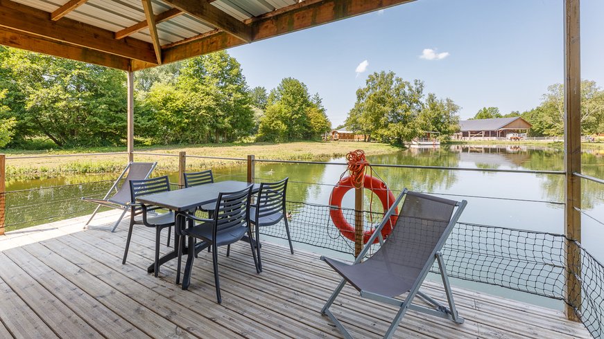 Hébergement AbracadaRoom : Maison sur l'eau 2 - Image 4