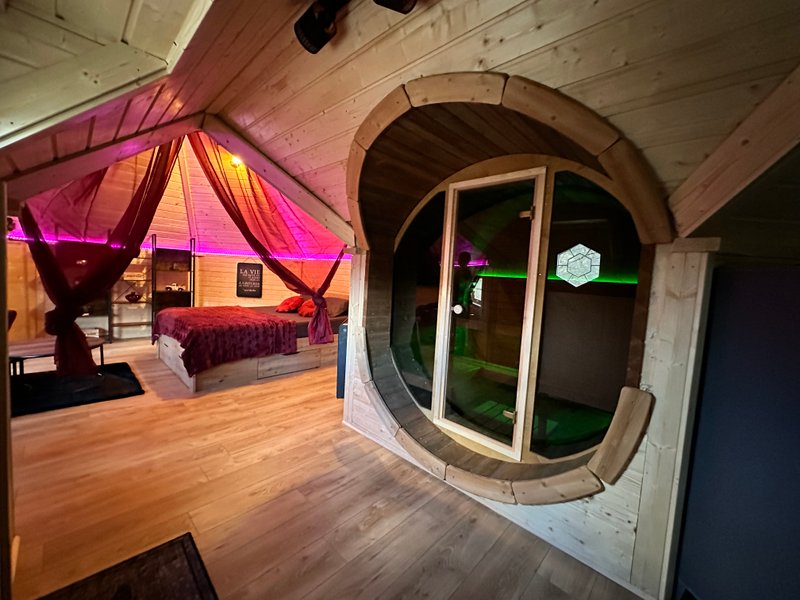 Hébergement AbracadaRoom : Kota Sauna & Spa " Sous-bois" - Image 18