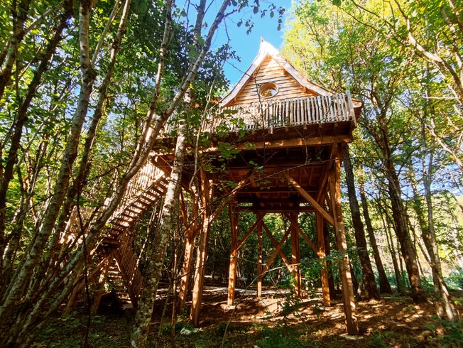 Hébergement AbracadaRoom : Cabane féérique  Spa - Cigogne noire - Image 4