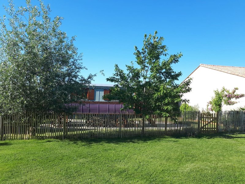 Domaine AbracadaRoom : La Roulotte de Glorit - Image 2