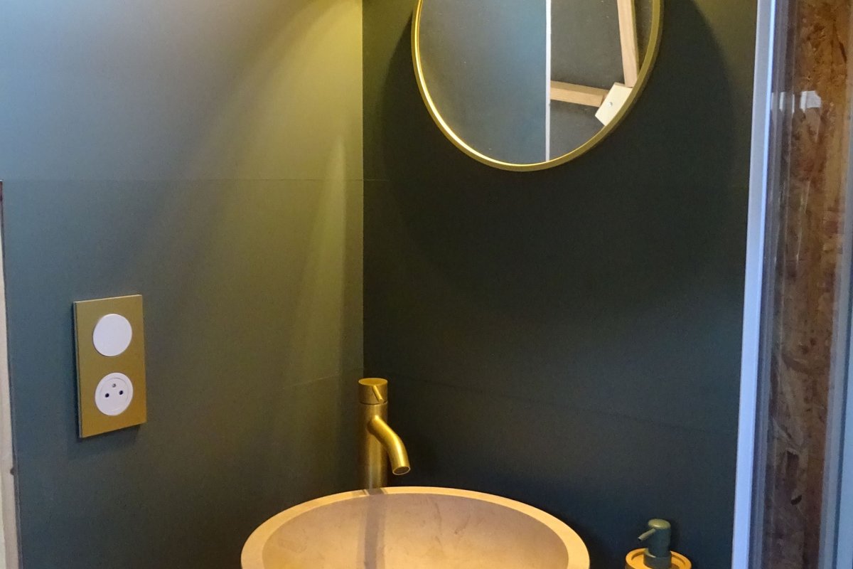 La Bulle Dôme Premium de la Parenthèse Insolite & son bain nordique à Dialan Sur Chaine (4)