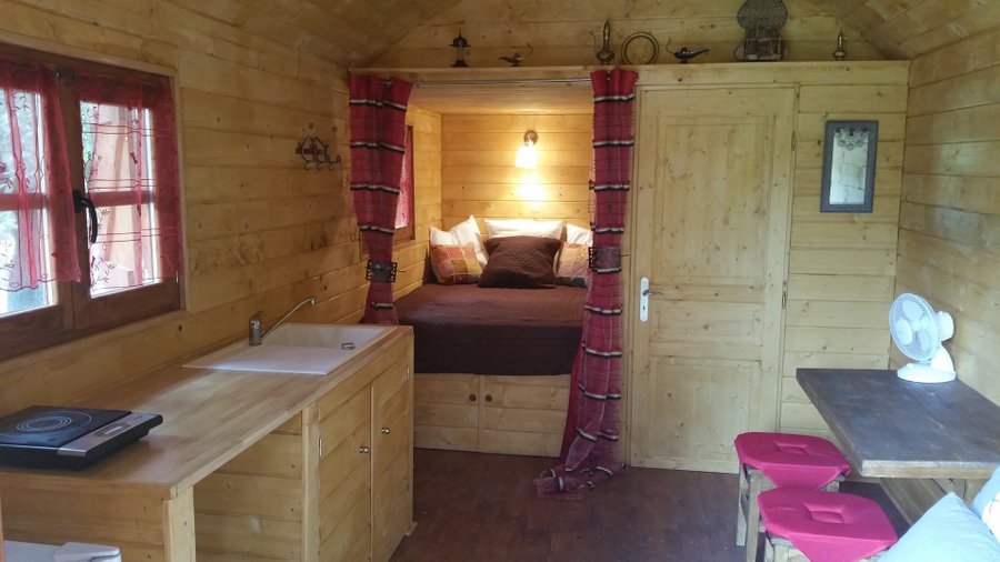 Hébergement AbracadaRoom : Roulotte Orientale - Image 5