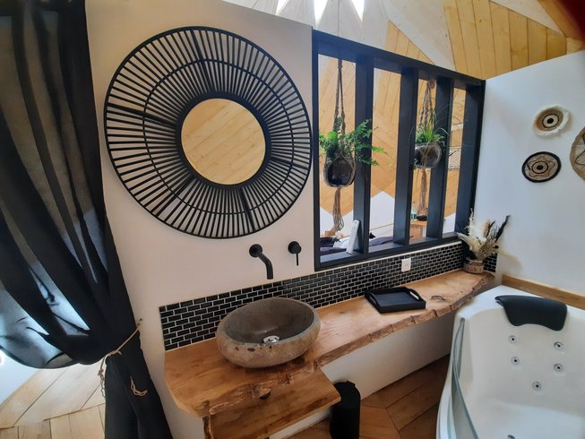 Hébergement AbracadaRoom : La Cabane de l'étoile & Balnéo - Image 4