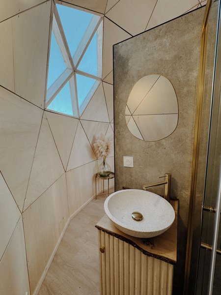 Hébergement AbracadaRoom : Ecolodge - Dôme en bois avec piscine & jardin - Image 11
