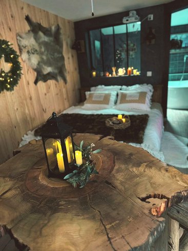 Hébergement AbracadaRoom : Chalet Romantique Spa & Ciné Privé / 10 min centre - Image 22