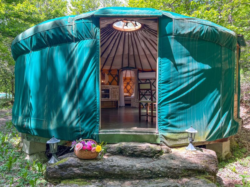 Hébergement AbracadaRoom : La Love Yourte - Image 3