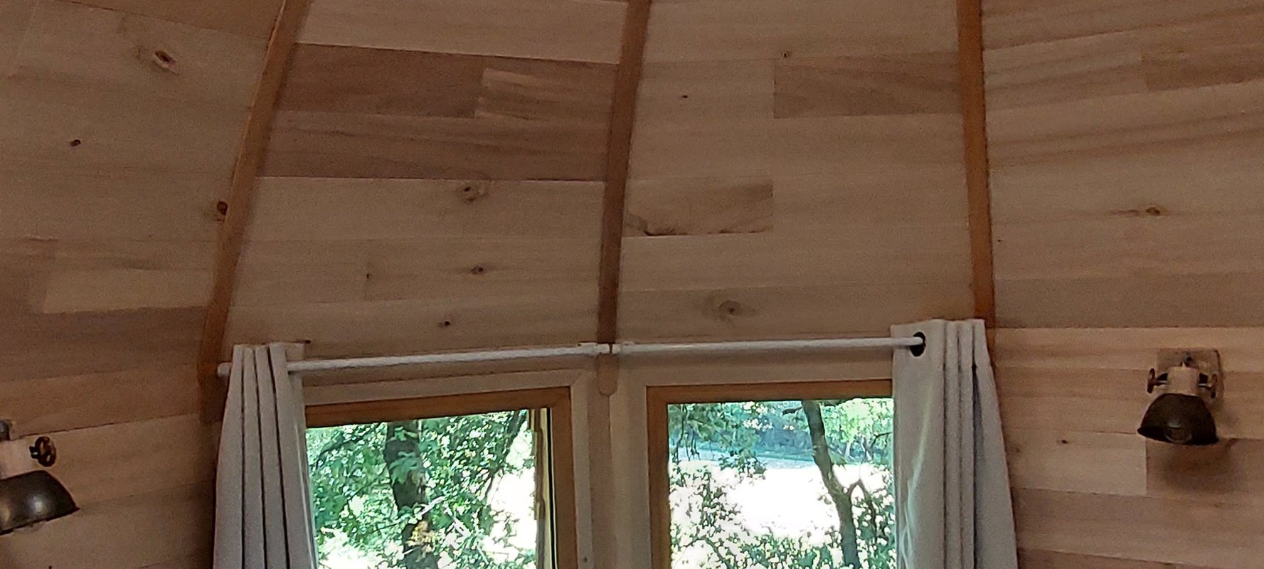 Cabane perchée ASTERIA & Spa à Sarrant (33)