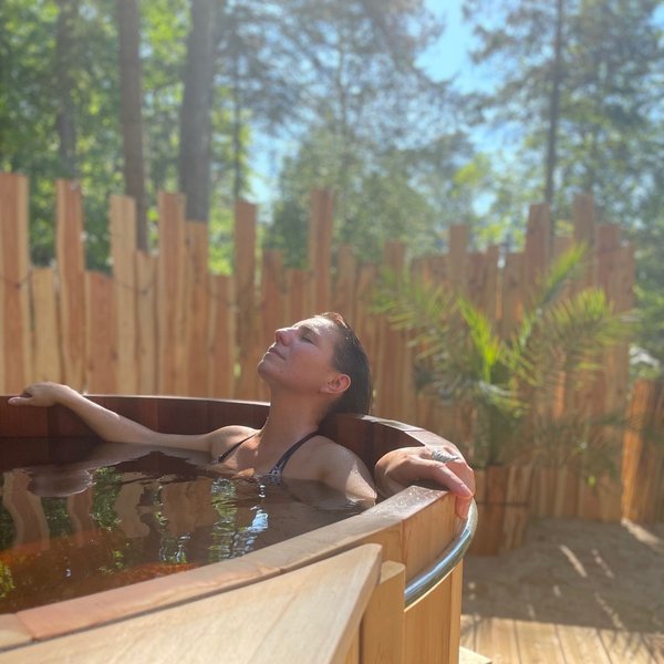 Hébergement AbracadaRoom : La Cabane Spa de Bain de Forêt - Image 18