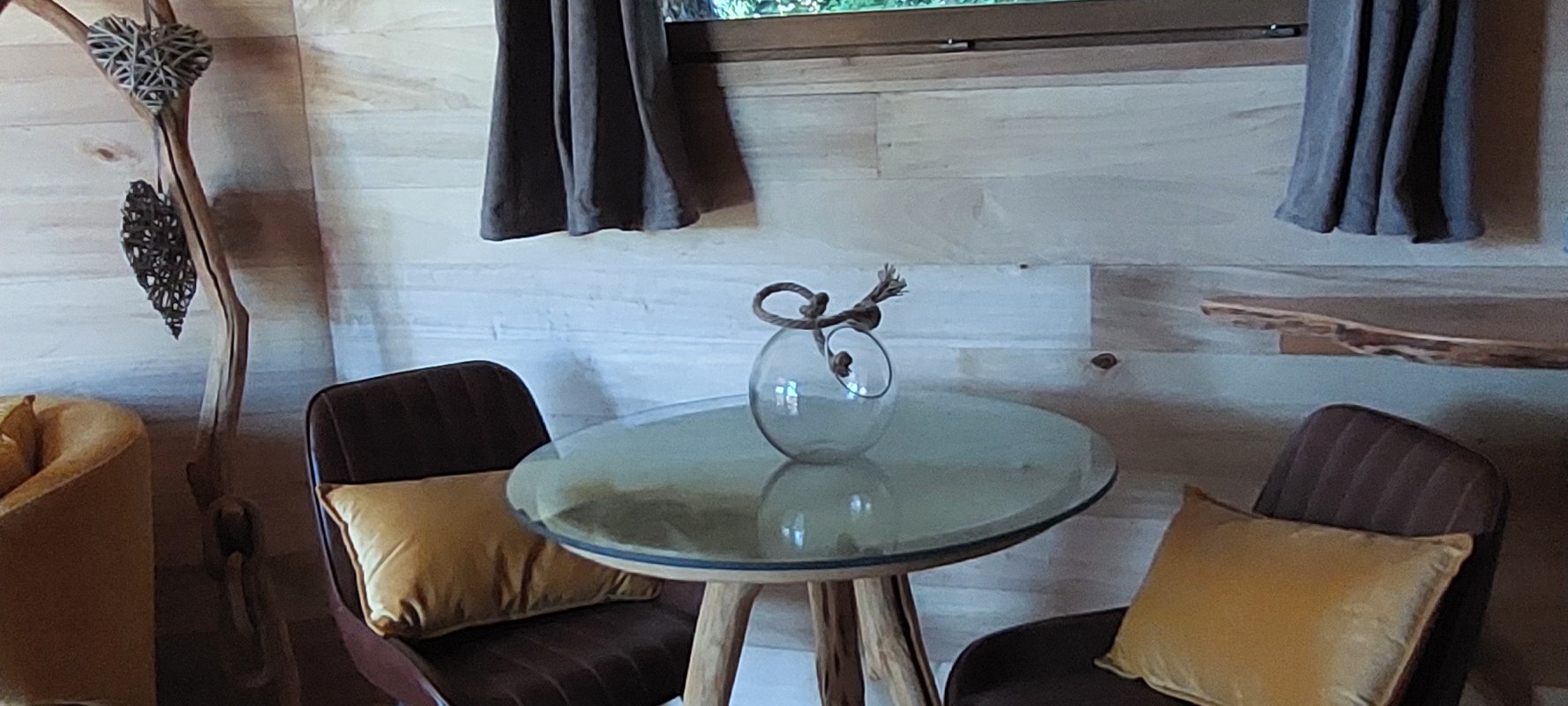 Cabane perchée ASTERIA & Spa à Sarrant (14)