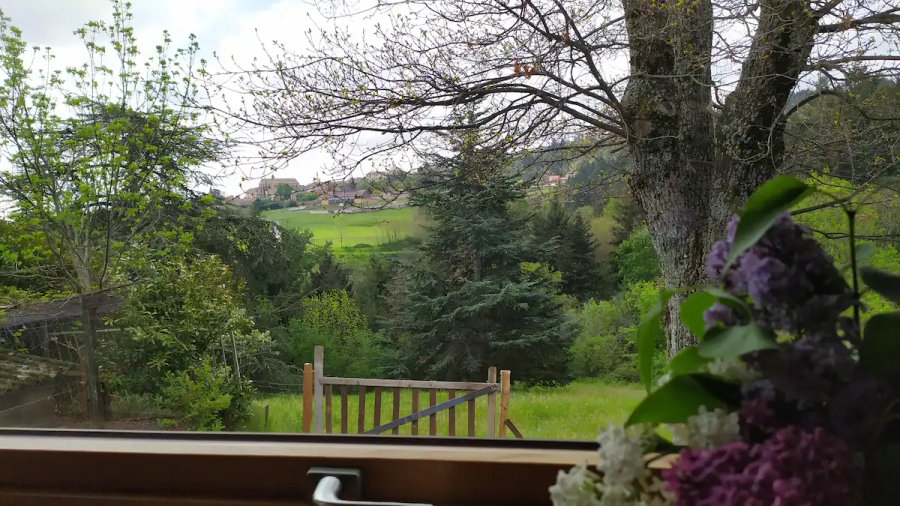 Domaine AbracadaRoom : Tiny house de la côte Roannaise - Image 11