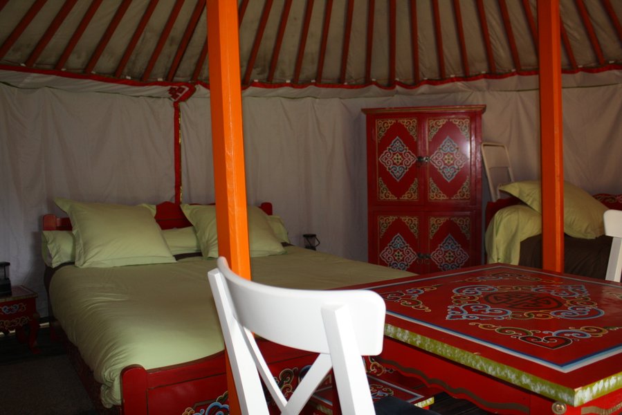 Hébergement AbracadaRoom : Yourte La Font Satin - Image 6