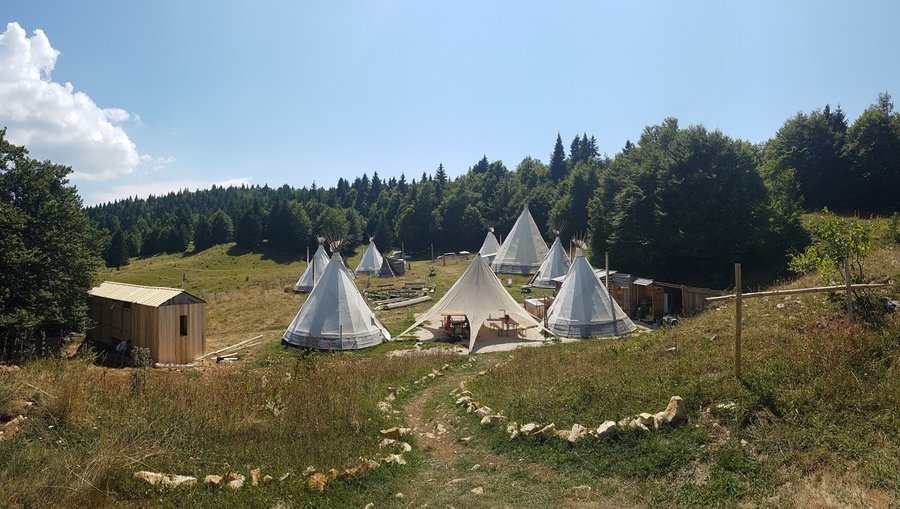 Domaine AbracadaRoom : Village Tipi - Image 8
