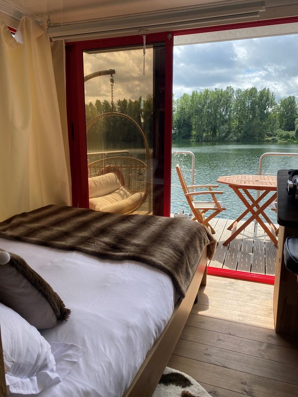 Stockholm & Spa à Saint-Martin-La-Garenne (37)